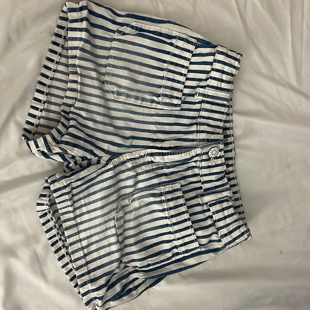 Gamboree stripe shorts
